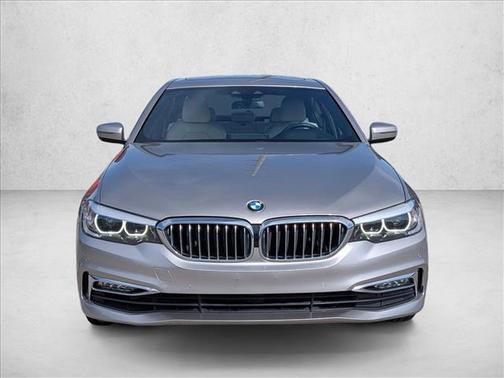 2018 BMW 540 540i
