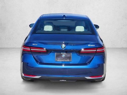 Phytonic Blue Metallic 2026 BMW 540 xDrive
