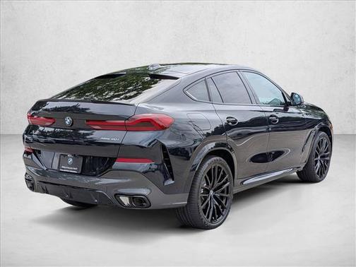 Carbon Black Metallic 2026 BMW X6 xDrive40i