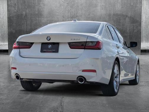 2025 BMW 330 i