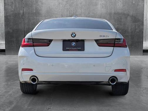 2025 BMW 330 i
