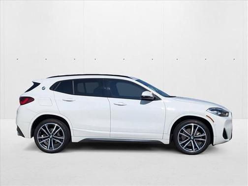2023 BMW X2 sDrive28i