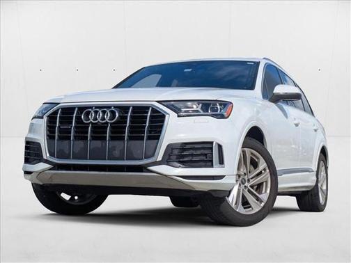 2023 Audi Q7 45 Premium