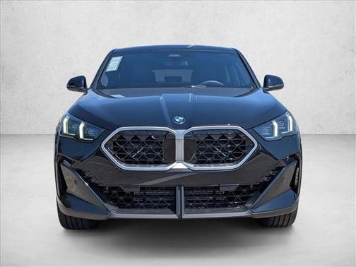 Black Sapphire Metallic 2026 BMW X2 xDrive28i