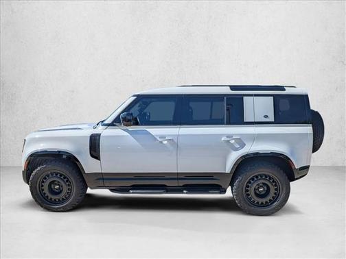 2024 Land Rover Defender 110 P300