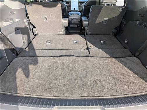 2022 Ford Expedition Platinum