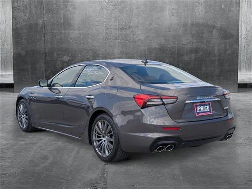 2023 Maserati Ghibli Modena