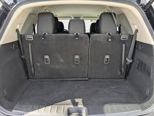 2025 Nissan Pathfinder SV FWD