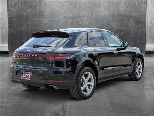 2021 Porsche Macan Base