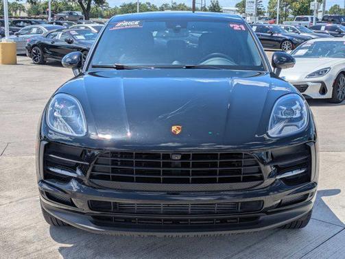 2021 Porsche Macan AWD