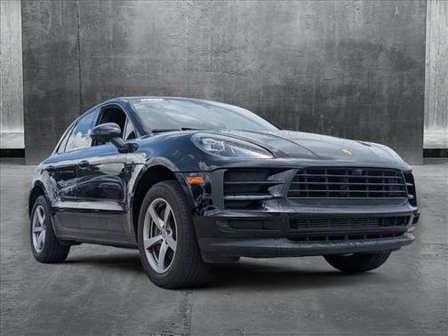 2021 Porsche Macan Base