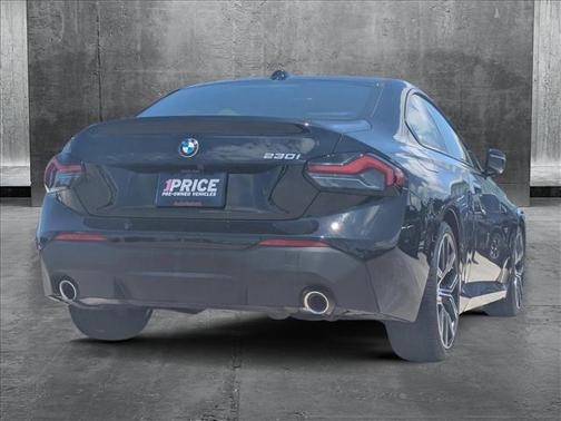 2023 BMW 230 i