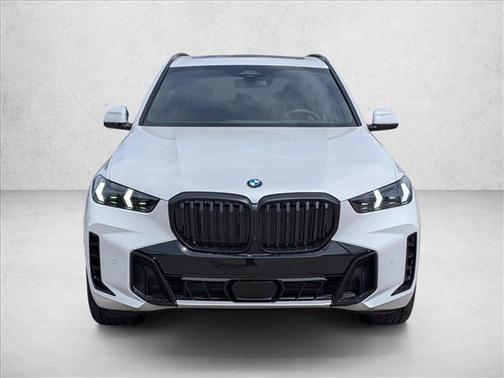 Mineral White Metallic 2026 BMW X5 sDrive40i