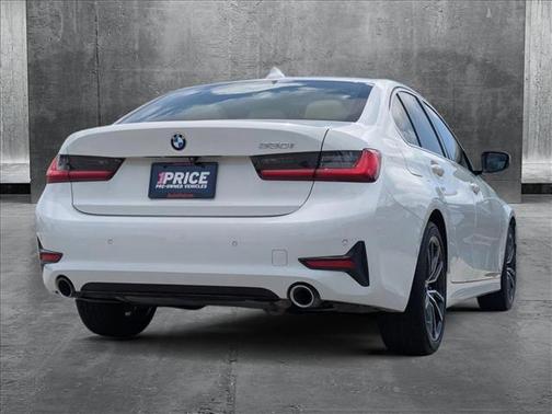 2019 BMW 330 330i