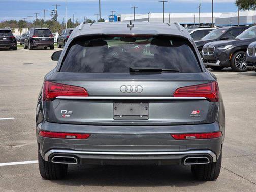 2023 Audi Q5 45 S line Premium Plus