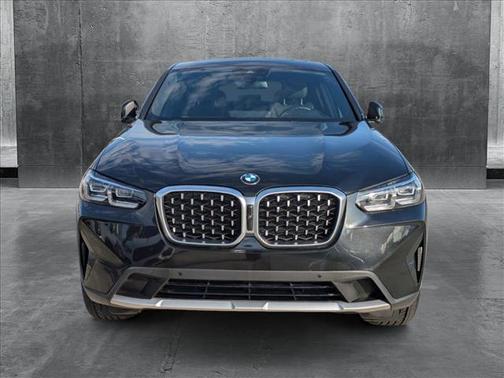 2024 BMW X4 xDrive30i