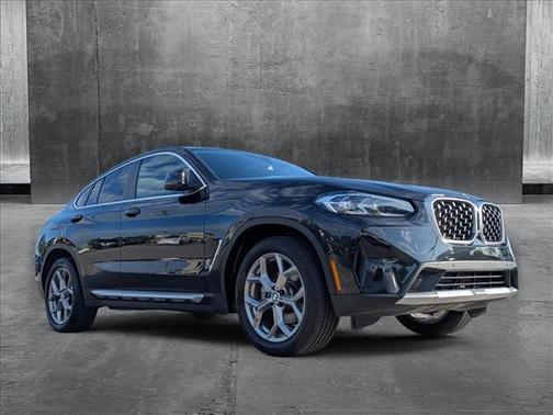2024 BMW X4 xDrive30i