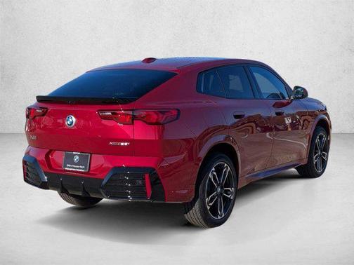 Vegas Red Metallic 2026 BMW X2 xDrive28i