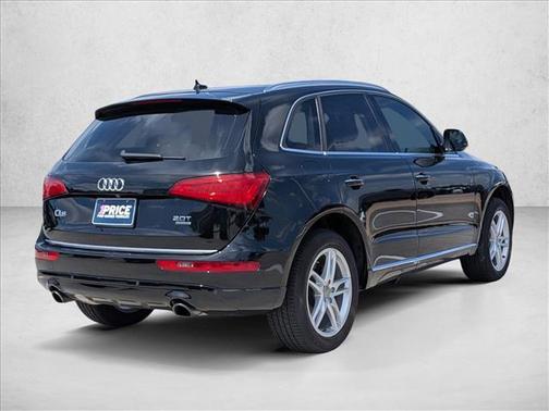 Brilliant Black 2016 Audi Q5 2.0T Premium Plus