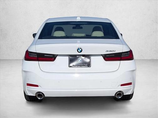 2026 BMW 330 i