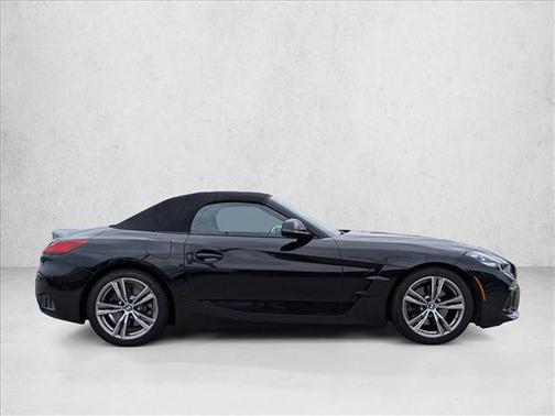 2025 BMW Z4 sDrive30i