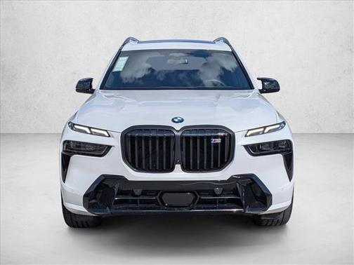 2026 BMW X7 M60i