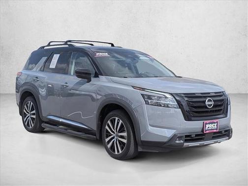 2023 Nissan Pathfinder Platinum 4WD