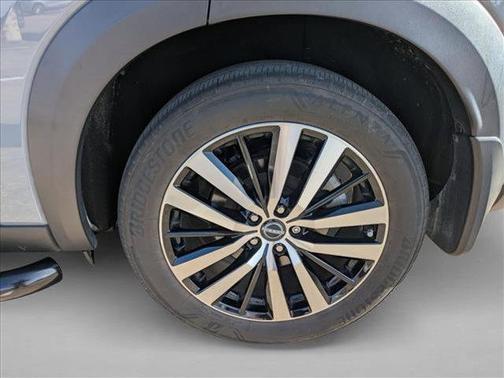 2023 Nissan Pathfinder Platinum 4WD