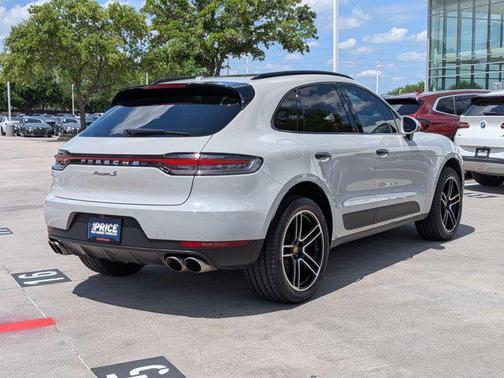 2019 Porsche Macan Macan
