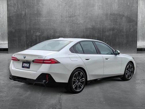 2024 BMW 530 i xDrive