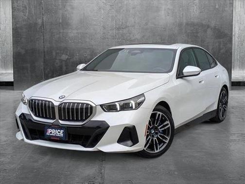 2024 BMW 530 i xDrive