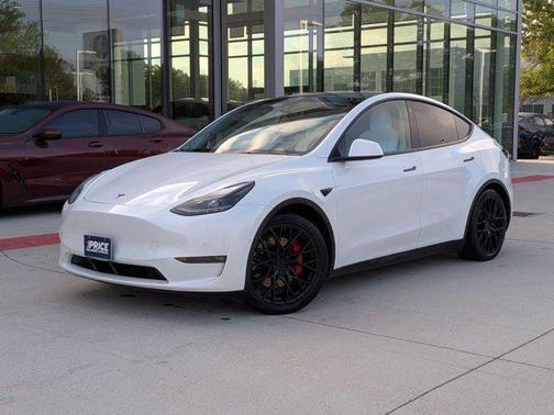 2022 Tesla Model Y Performance Dual Motor All-Wheel Drive