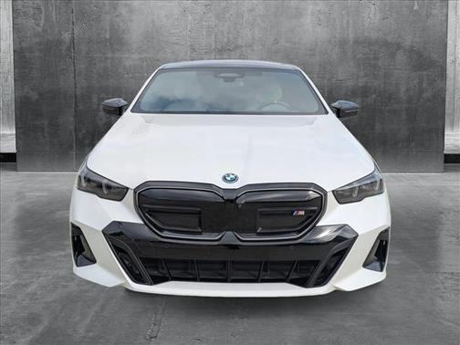 2024 BMW i5 M60