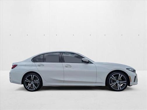 2023 BMW 330 330i
