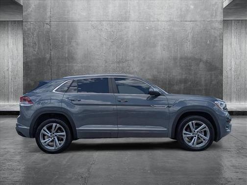 2024 Volkswagen Atlas Cross Sport 2.0T SEL