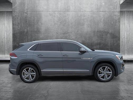 2024 Volkswagen Atlas Cross Sport 2.0T SEL
