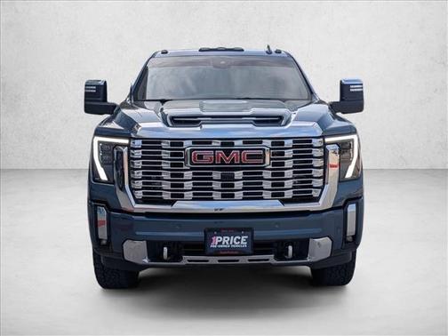 2025 GMC Sierra 3500 Denali