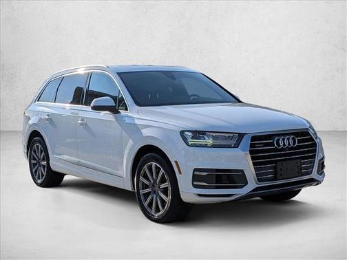 2019 Audi Q7 55 Premium Plus