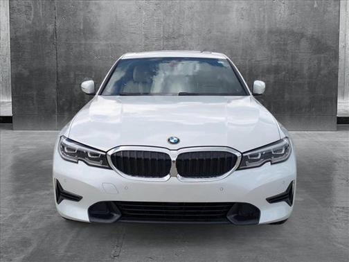 2021 BMW 330 xDrive