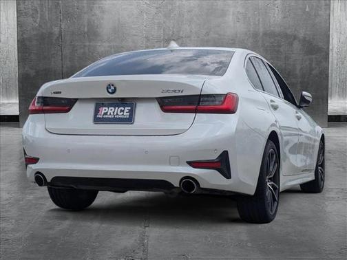 2021 BMW 330 xDrive