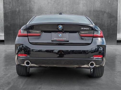 2025 BMW 330 i