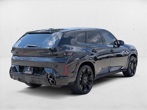 2026 BMW XM Label