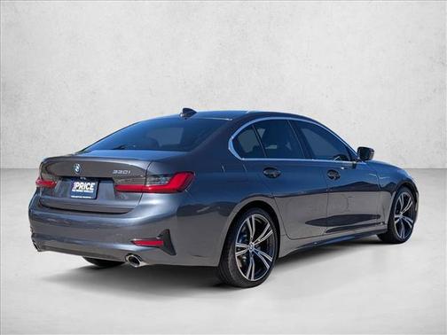 2021 BMW 330 330i
