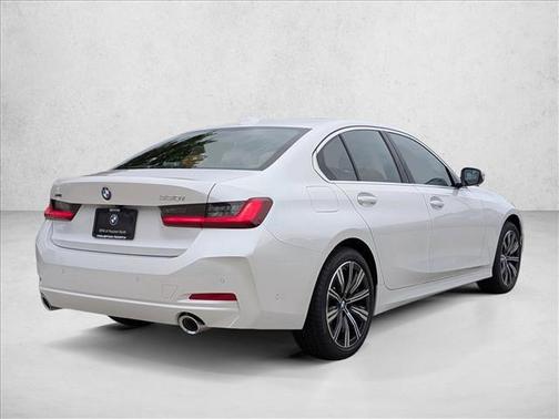 Mineral White Metallic 2026 BMW 330 xDrive