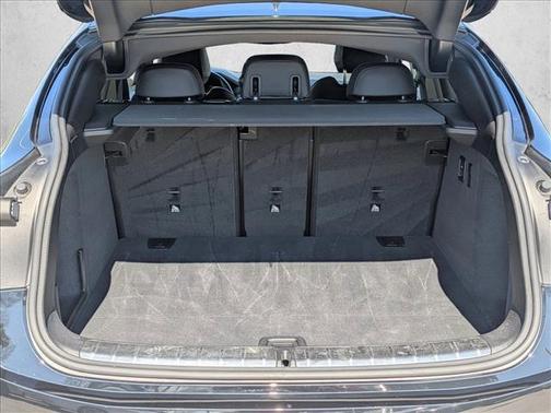 2025 BMW X4 xDrive30i