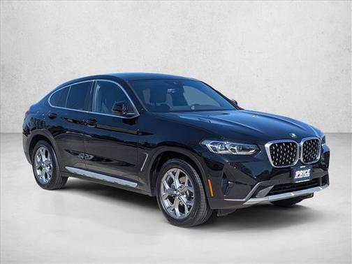 2025 BMW X4 xDrive30i