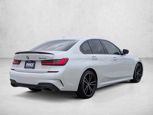 Mineral White Metallic 2022 BMW M340 M340i