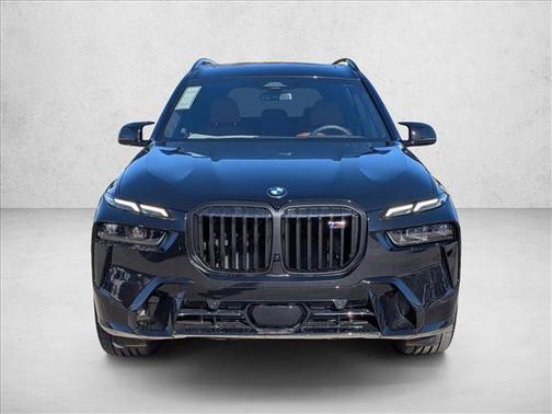2026 BMW X7 M60i