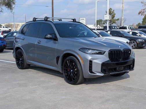 2025 BMW X5 M60i