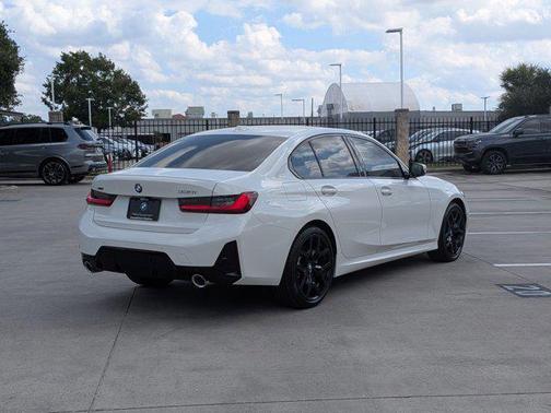 2026 BMW 330 xDrive NA